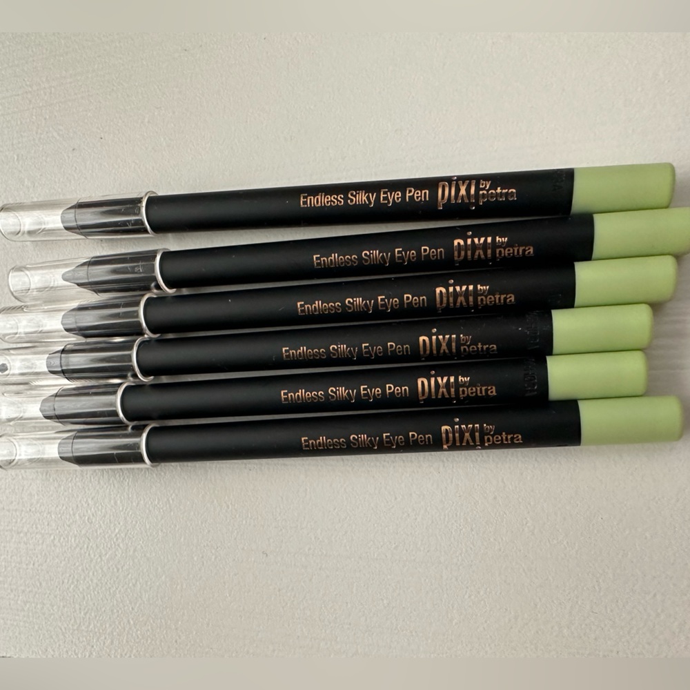 pixi by petra endless silky eye pen